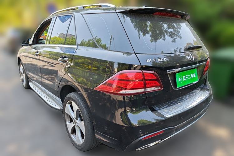 Used Mercedes-Benz GLE 2018 GLE 320 4MATIC Luxury Collection Edition Rear Left 45 Deg