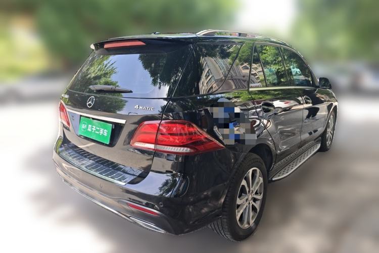 Used Mercedes-Benz GLE 2018 GLE 300 d 4MATIC Rear Right 45 Deg