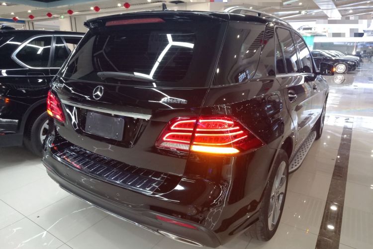 Used Mercedes-Benz GLE 2018 GLE 320 4MATIC Dynamic Edition Collector's Edition Rear Right 45 Deg
