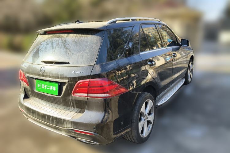 Used Mercedes-Benz GLE 2018 GLE 320 4MATIC Luxury Collection Edition Rear Right 45 Deg