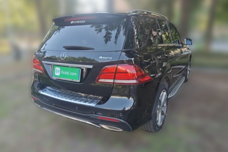 Used Mercedes-Benz GLE 2018 GLE 320 4MATIC Luxury Collection Edition Rear Right 45 Deg
