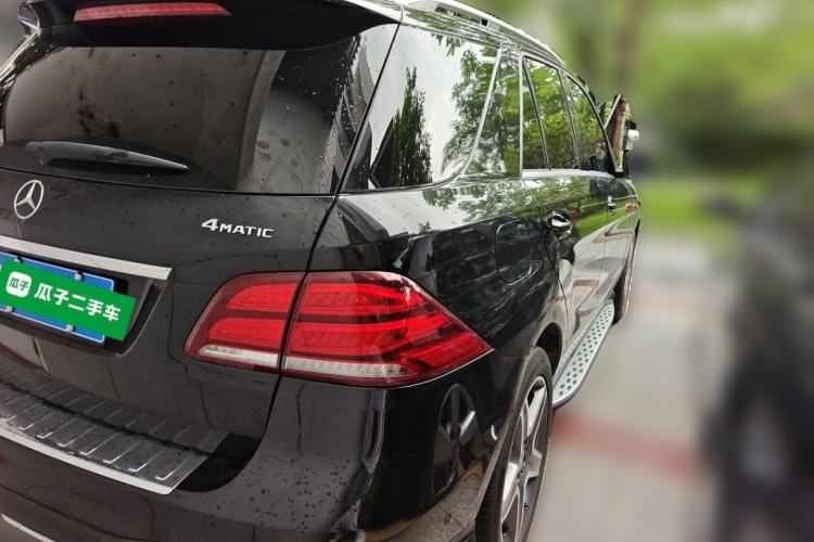 Used Mercedes-Benz GLE 2018 GLE 400 4MATIC Exclusive Edition Rear Right 45 Deg