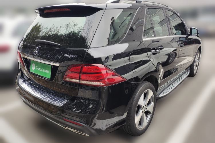 Used Mercedes-Benz GLE 2018 GLE 320 4MATIC Luxury Collection Edition Rear Right 45 Deg