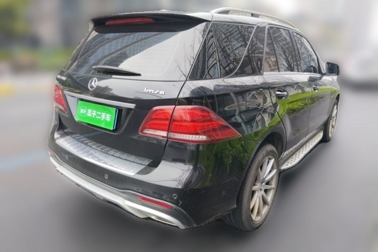 Used Mercedes-Benz GLE 2018 GLE 320 4MATIC Luxury Collection Edition Rear Right 45 Deg