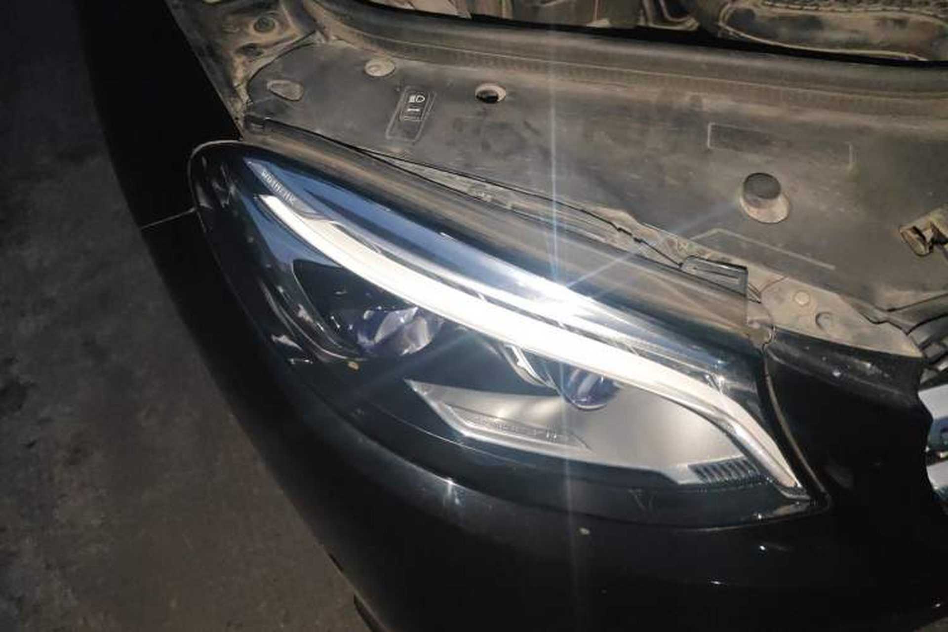 Used Mercedes-Benz GLE 2018 GLE 320 4MATIC Dynamic Edition Collector's Edition Right Front Headlight