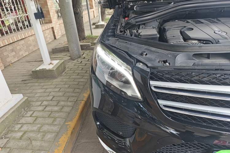 Used Mercedes-Benz GLE 2018 GLE 400 4MATIC Exclusive Edition Right Front Headlight