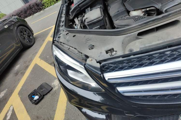 Used Mercedes-Benz GLE 2018 GLE 320 4MATIC Dynamic Edition Collector's Edition Right Front Headlight