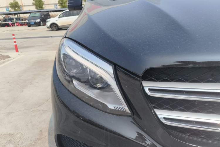 Used Mercedes-Benz GLE 2018 GLE 320 4MATIC Dynamic Edition Collector's Edition Right Front Headlight