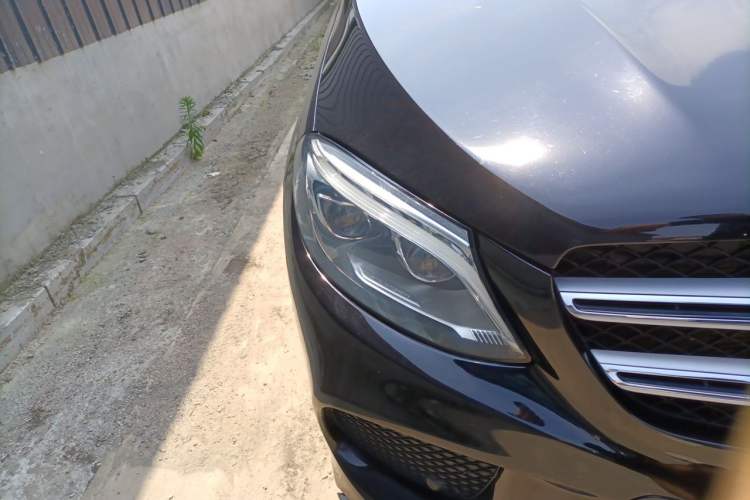 Used Mercedes-Benz GLE 2018 GLE 320 4MATIC Luxury Collection Edition Right Front Headlight