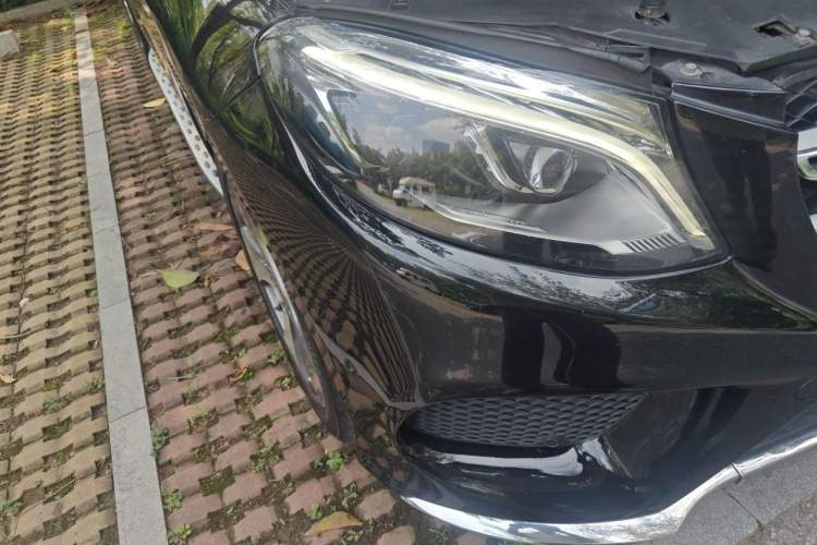 Used Mercedes-Benz GLE 2018 GLE 320 4MATIC Luxury Collection Edition Right Front Headlight