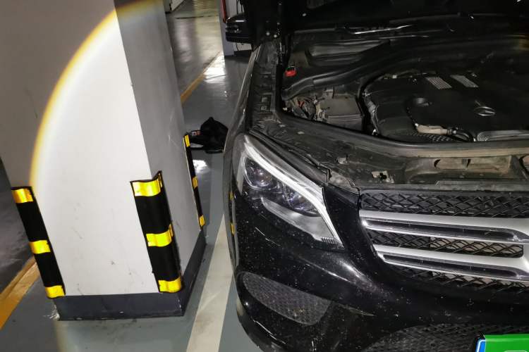Used Mercedes-Benz GLE 2018 GLE 320 4MATIC Dynamic Edition Collector's Edition Right Front Headlight