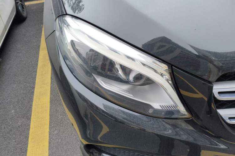 Used Mercedes-Benz GLE 2018 GLE 320 4MATIC Dynamic Edition Collector's Edition Right Front Headlight