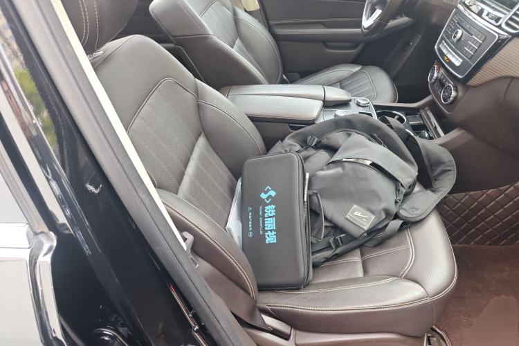 Used Mercedes-Benz GLE 2018 GLE 320 4MATIC Dynamic Edition Collector's Edition Right Front Seat