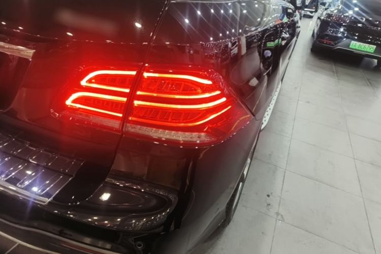 Used Mercedes-Benz GLE 2018 GLE 320 4MATIC Dynamic Edition Collector's Edition Right Rear Taillight