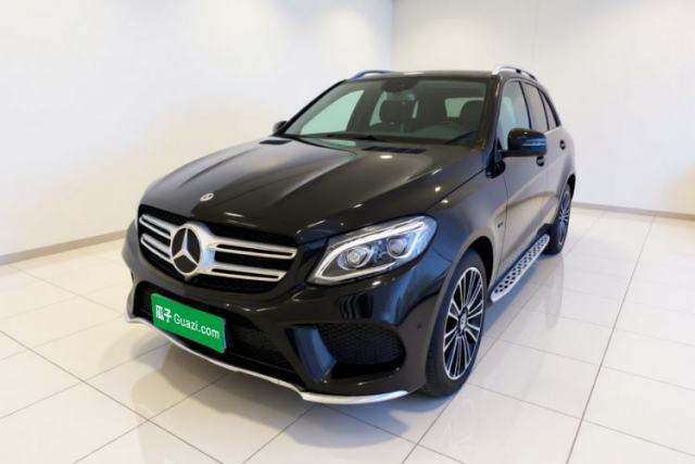 Ojetý Mercedes-Benz GLE 2018 GLE 400 4MATIC Exclusive Edition