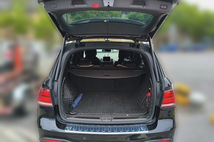 Used Mercedes-Benz GLE 2018 GLE 320 4MATIC Dynamic Edition Collector's Edition Trunk