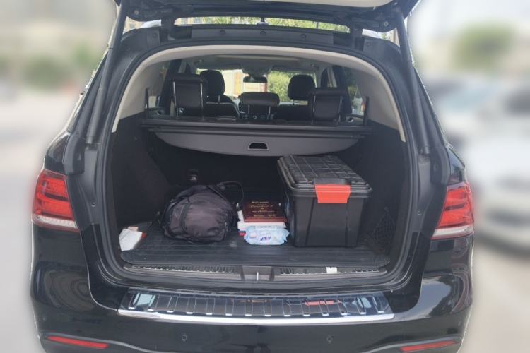 Used Mercedes-Benz GLE 2018 GLE 320 4MATIC Dynamic Edition Collector's Edition Trunk
