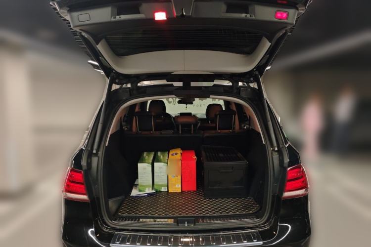 Used Mercedes-Benz GLE 2018 GLE 320 4MATIC Dynamic Edition Collector's Edition Trunk