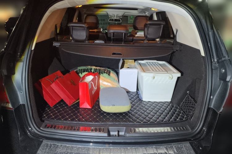 Used Mercedes-Benz GLE 2018 GLE 320 4MATIC Dynamic Edition Collector's Edition Trunk
