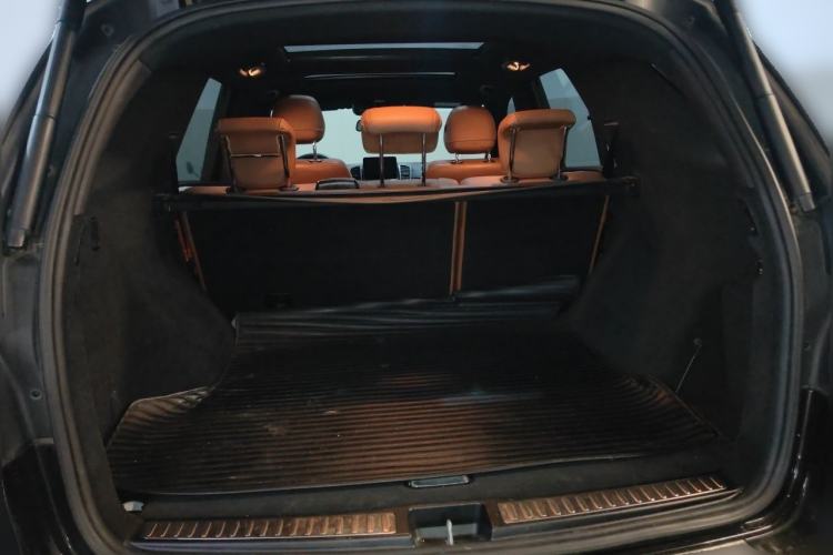 Used Mercedes-Benz GLE 2018 GLE 400 4MATIC Exclusive Edition Trunk