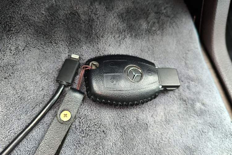 Used Mercedes-Benz GLE 2018 GLE 320 4MATIC Dynamic Edition Collector's Edition Vehicle Key
