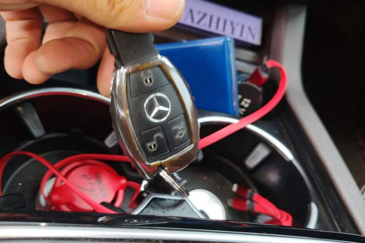 Used Mercedes-Benz GLE 2018 GLE 320 4MATIC Dynamic Edition Collector's Edition Vehicle Key