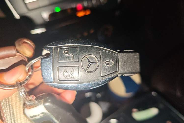Used Mercedes-Benz GLE 2018 GLE 320 4MATIC Dynamic Edition Collector's Edition Vehicle Key