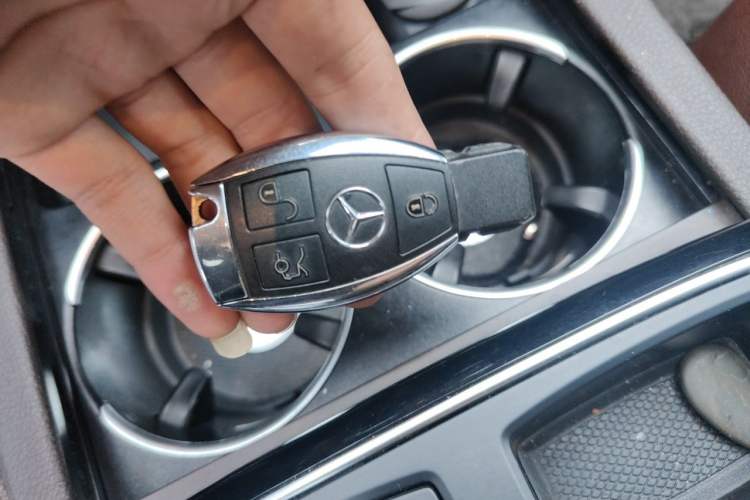 Used Mercedes-Benz GLE 2018 GLE 320 4MATIC Dynamic Edition Collector's Edition Vehicle Key