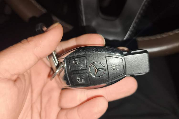 Used Mercedes-Benz GLE 2018 GLE 400 4MATIC Exclusive Edition Vehicle Key