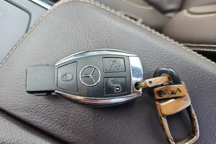 Used Mercedes-Benz GLE 2018 GLE 320 4MATIC Dynamic Edition Collector's Edition Vehicle Key