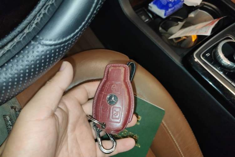 Used Mercedes-Benz GLE 2018 GLE 400 4MATIC Exclusive Edition Vehicle Key