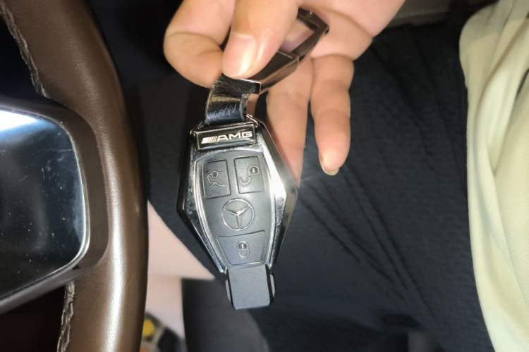 Used Mercedes-Benz GLE 2018 GLE 400 4MATIC Exclusive Edition Vehicle Key