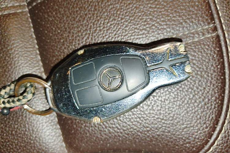 Used Mercedes-Benz GLE 2018 GLE 320 4MATIC Dynamic Edition Collector's Edition Vehicle Key
