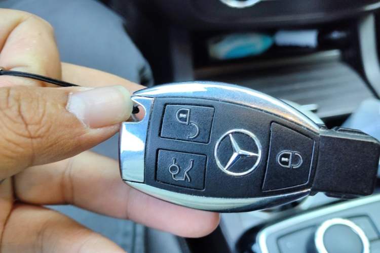 Used Mercedes-Benz GLE 2018 GLE 320 4MATIC Dynamic Edition Collector's Edition Vehicle Key