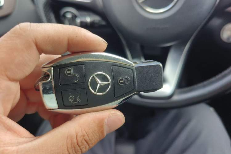 Used Mercedes-Benz GLE 2018 GLE 400 4MATIC Exclusive Edition Vehicle Key