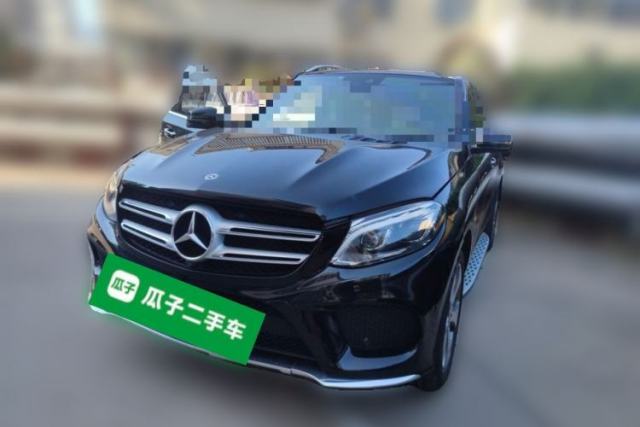 Ojetý Mercedes-Benz GLE 2018 GLE 320 4MATIC Luxury Collection Edition