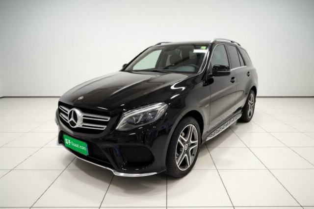 Ojetý Mercedes-Benz GLE 2018 GLE 400 4MATIC Exclusive Edition