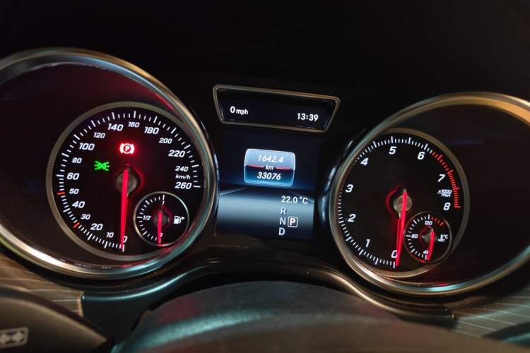 Used Mercedes-Benz GLE 2018 GLE 320 4MATIC Dynamic Edition Collector's Edition Instrument Cluster