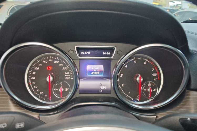 Used Mercedes-Benz GLE 2018 GLE 320 4MATIC Dynamic Edition Collector's Edition Instrument Cluster