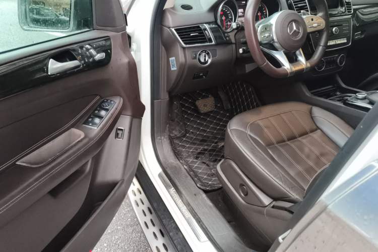 Used Mercedes-Benz GLE  Driver Seat