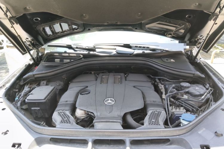 Used Mercedes-Benz GLE 2018 GLE 320 4MATIC Dynamic Edition Collector's Edition Engine Bay