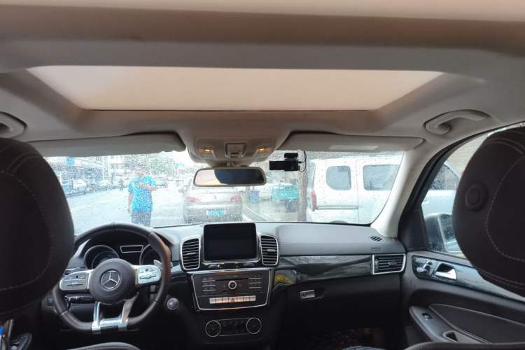 Used Mercedes-Benz GLE  Headliner