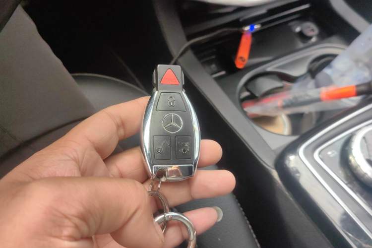 Used Mercedes-Benz GLE 2018 GLE 400 4MATIC Exclusive Edition Vehicle Key