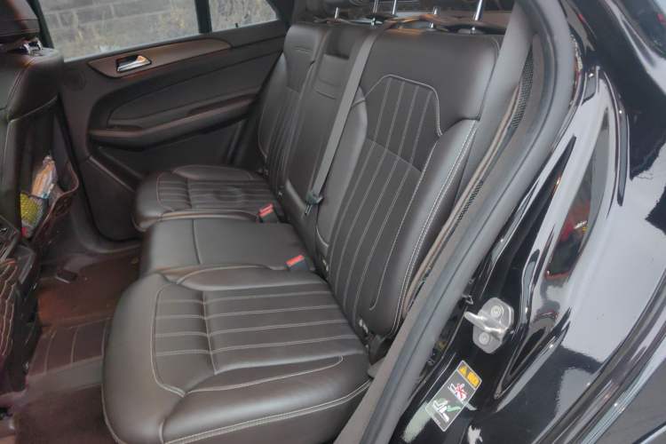 Used Mercedes-Benz GLE 2018 GLE 320 4MATIC Dynamic Edition Collector's Edition Left Rear Seat
