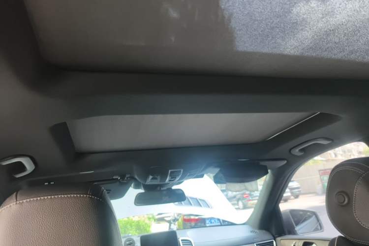 Used Mercedes-Benz GLE 2018 GLE 400 4MATIC Exclusive Edition Headliner