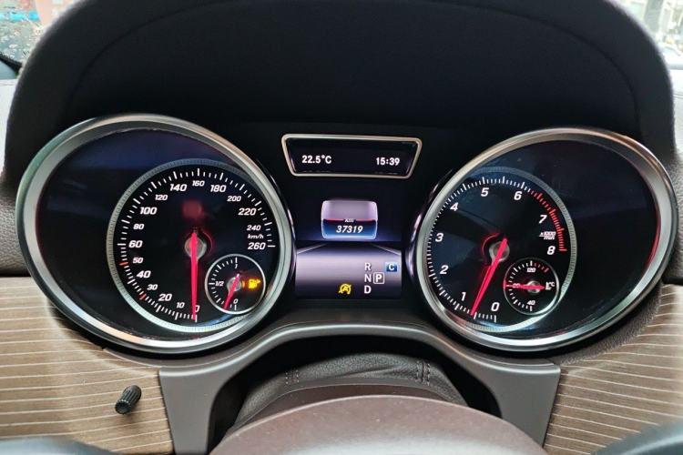 Used Mercedes-Benz GLE 2018 GLE 320 4MATIC Dynamic Edition Collector's Edition Instrument Cluster