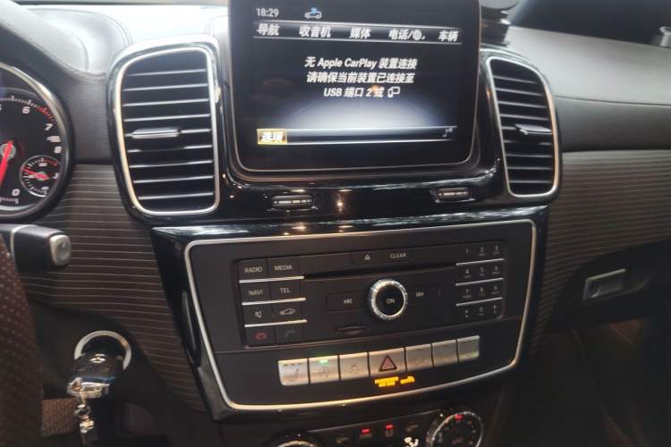 Used Mercedes-Benz GLE 2018 GLE 320 4MATIC Dynamic Edition Collector's Edition Audio And AC Panel