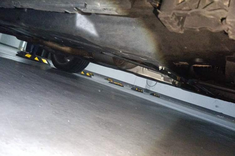 Used Mercedes-Benz GLE  Chassis Front Right