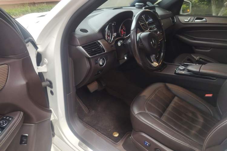 Used Mercedes-Benz GLE 2018 GLE 320 4MATIC Dynamic Edition Collector's Edition Driver Seat