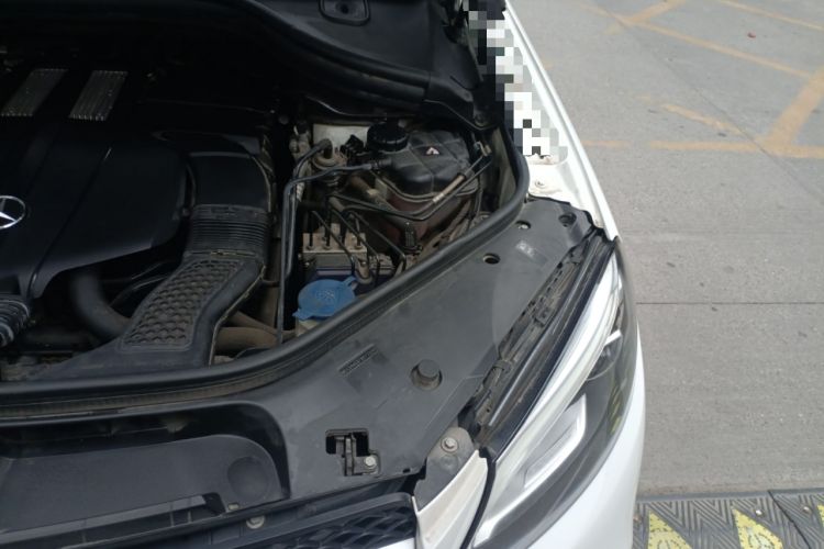 Used Mercedes-Benz GLE 2018 GLE 320 4MATIC Dynamic Edition Collector's Edition Engine Bay Left